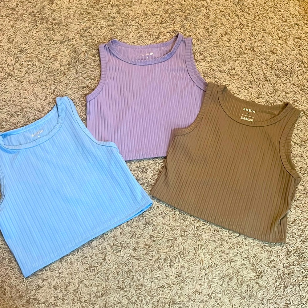 Crop tops (3 top bundle) Size Large- Brand New
